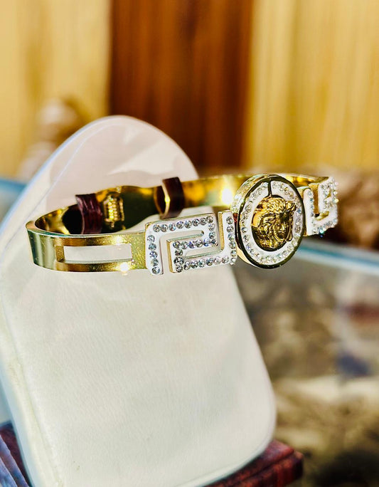 varsace bangles